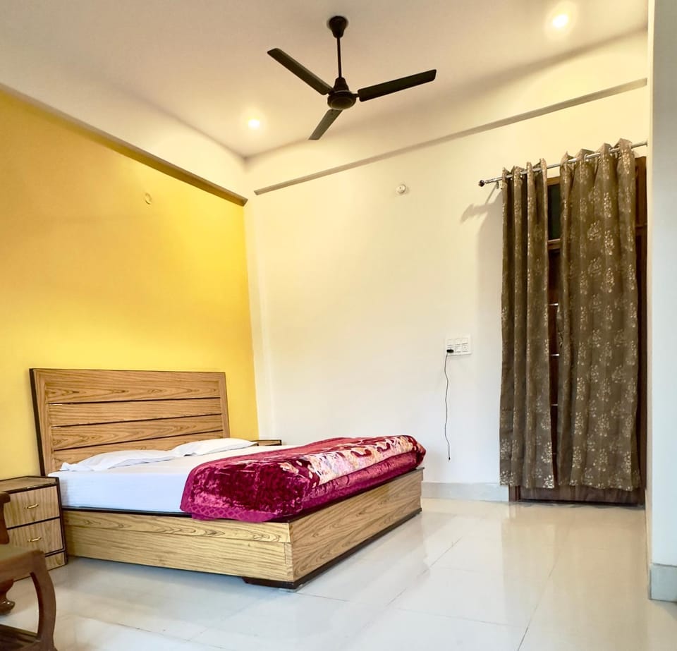 Meerashri Homestay Vacation rental in Uttar Pradesh
