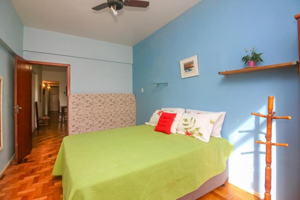 Beautiful beach and Copacabana shopping Apartment in Rio de Janeiro