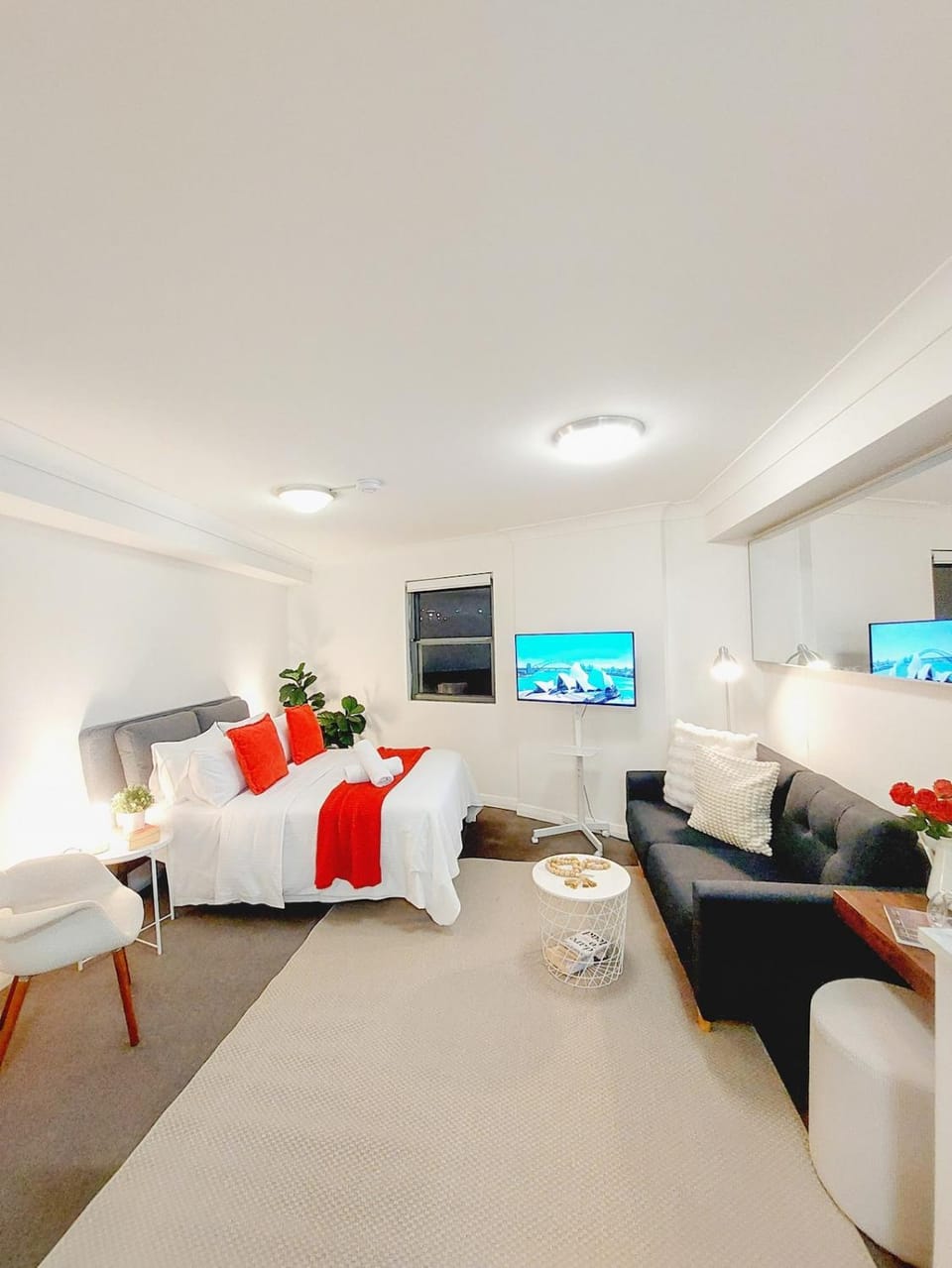 Central Loft on Broadway with Pool Apartment in Sydney