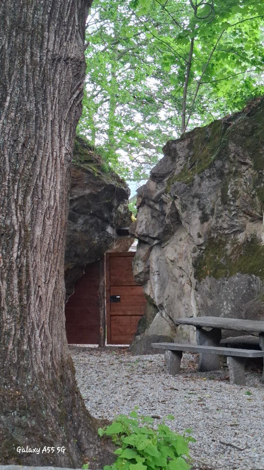 B&B Lostallo Beat and Bloom Bed and Breakfast in Canton of Grisons