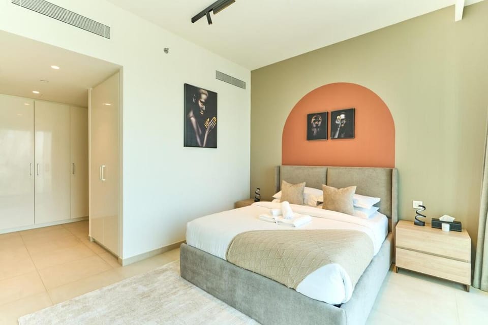 Stylish 4BR with Burj View and Dubai Mall Connection Apartment in Dubai