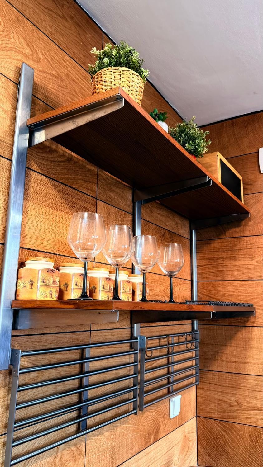 Kitchen or kitchenette, kitchen, kitchen