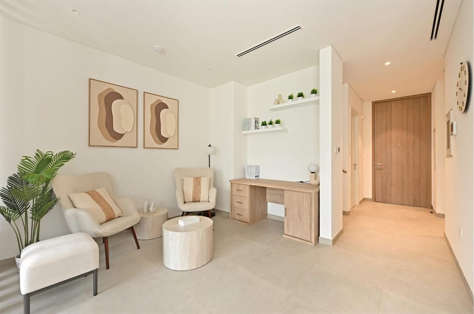 Incredible Family Townhouse Villa I Sleeps 10 House in Dubai