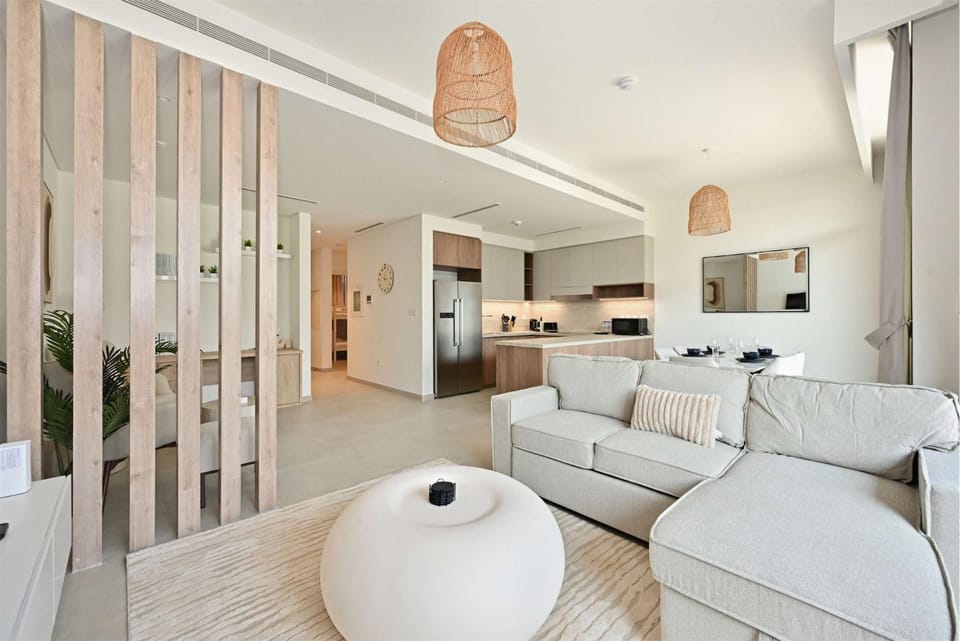 Incredible Family Townhouse Villa I Sleeps 10 House in Dubai