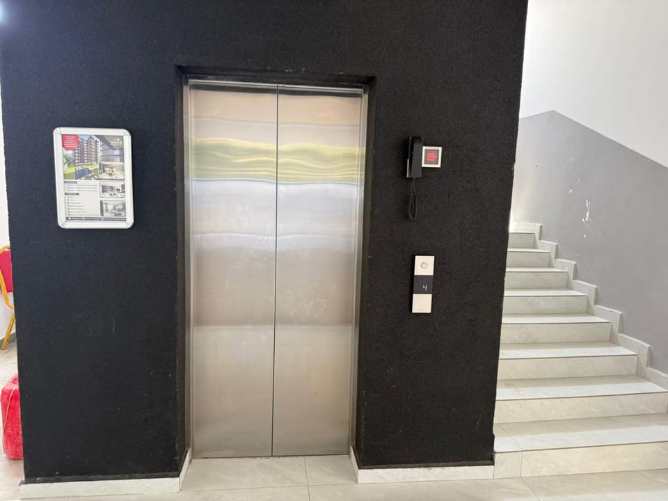 elevator