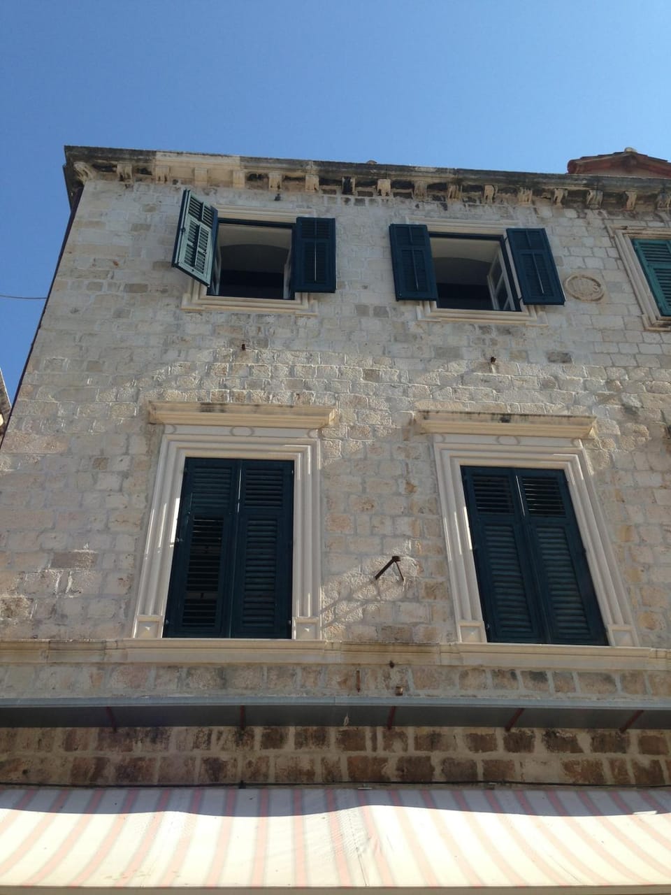 Property building, Day