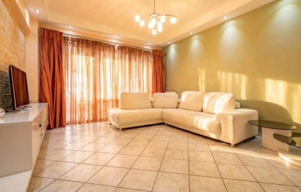 Elysian Suite Sky 421 Apartment in Athens
