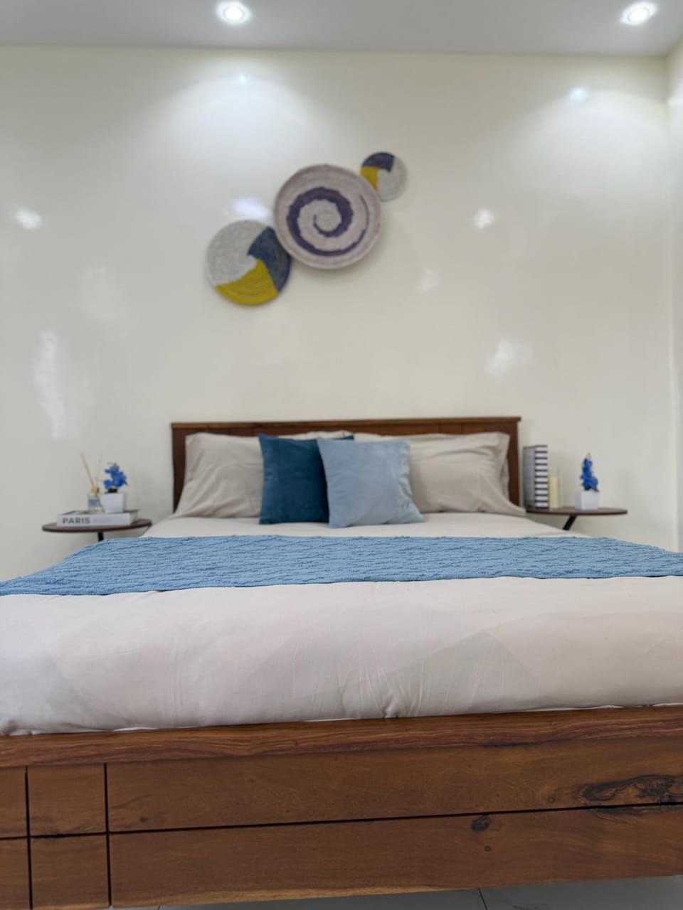 Private Room with Bathroom Near Ngor Beach Shared Kitchen Bed and Breakfast in Dakar