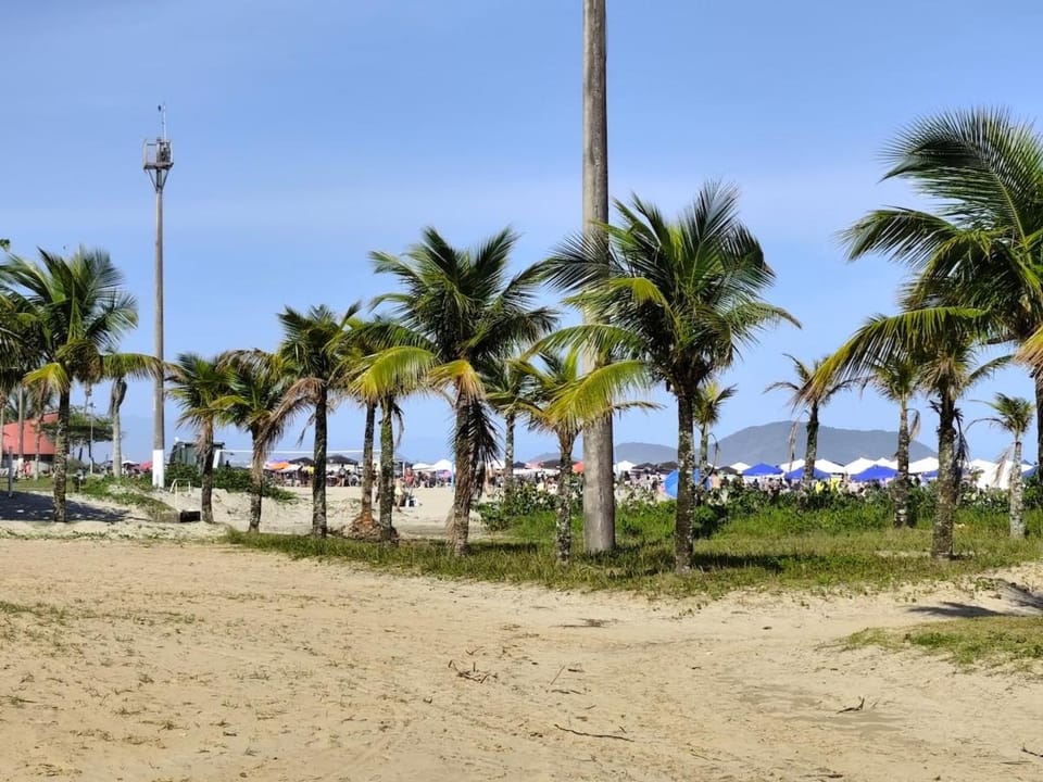 Apartamento pé na areia com vista para o mar Apartment in Bertioga