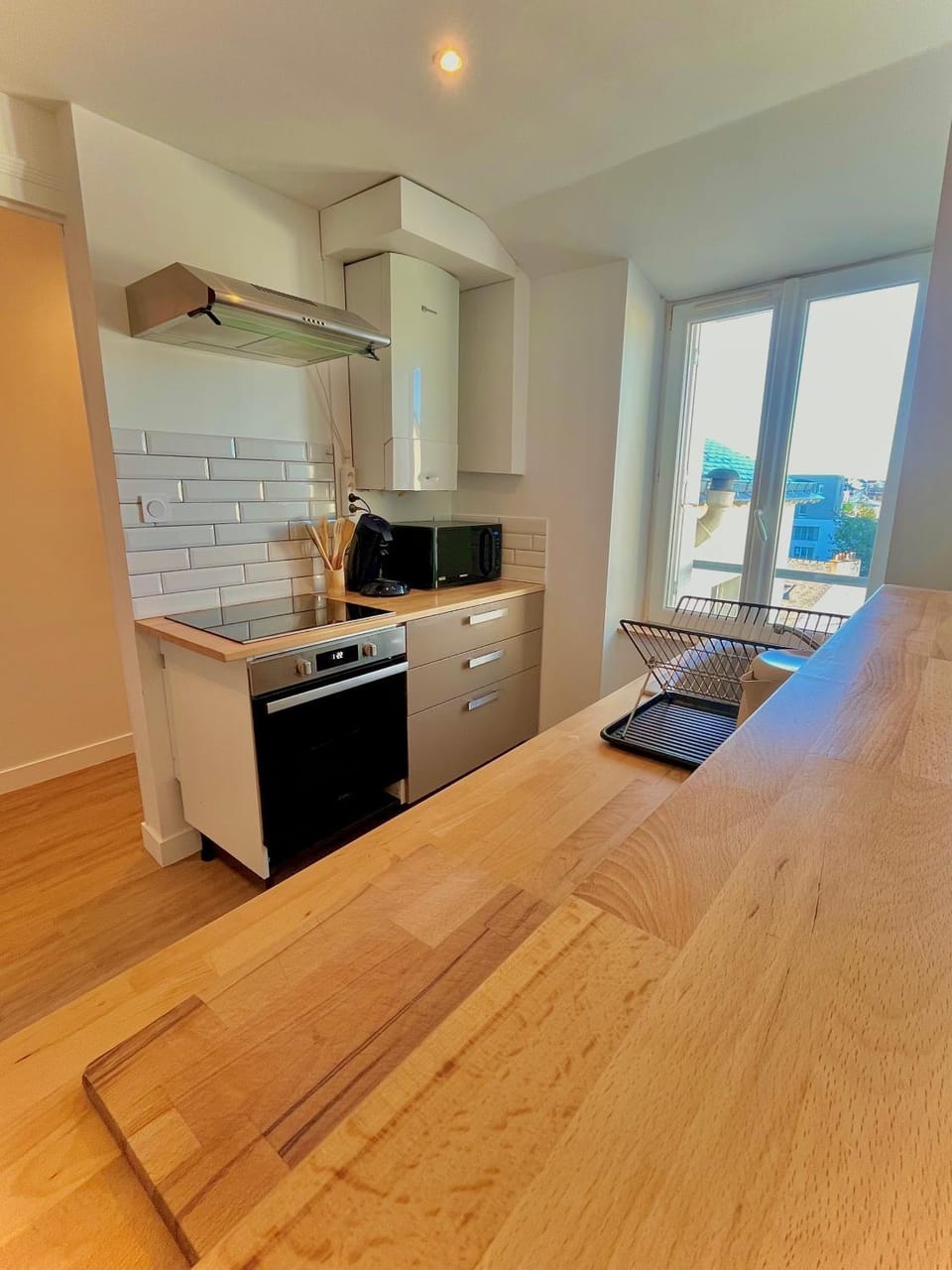 Kitchen or kitchenette, minibar, pet friendly, stove