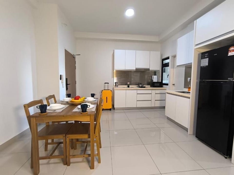 MM Family 3BR Cozy Suites Medini Netflix By STAY Apartment in Johor