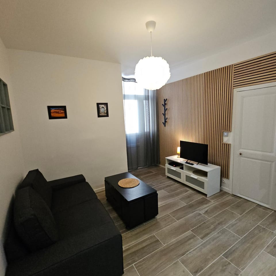 Petit nid près de Paris à 300 mètres du métro ligne 1 Apartment in Vincennes