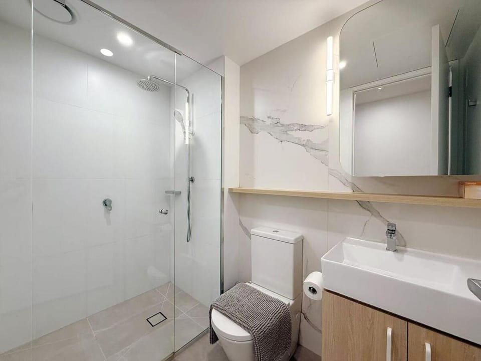 Prospect Box Hill - Magnificent View 2B1B Apartment in Melbourne