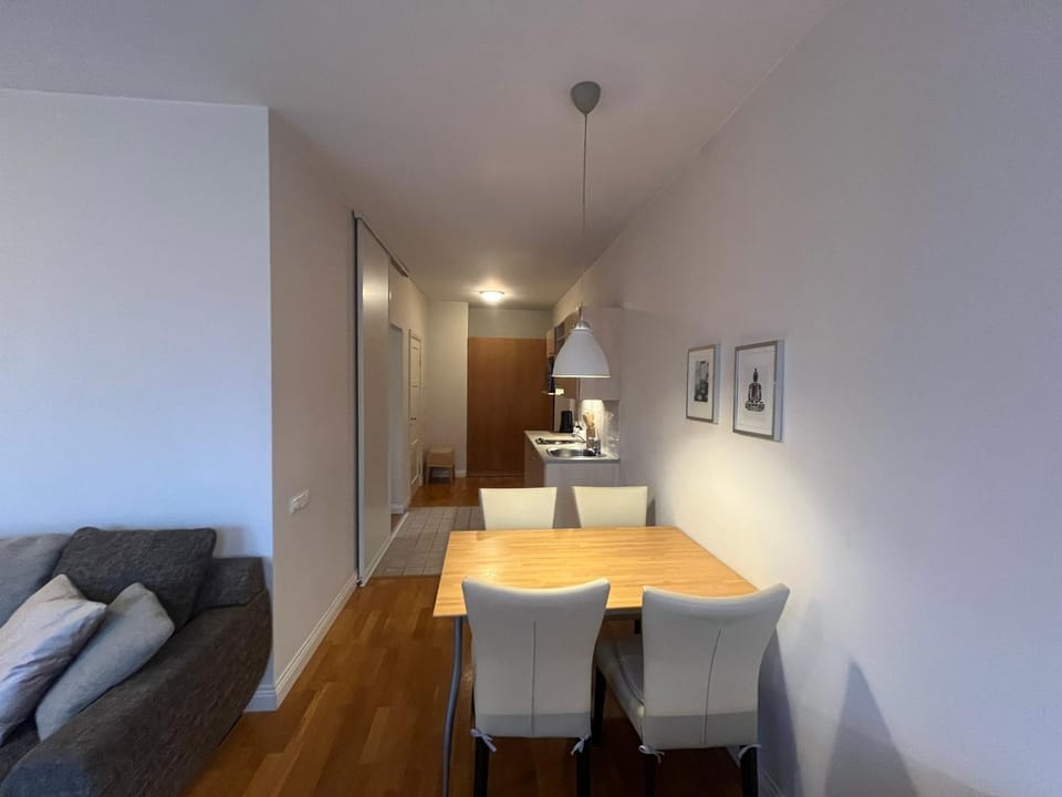 Breakfast, kitchen
