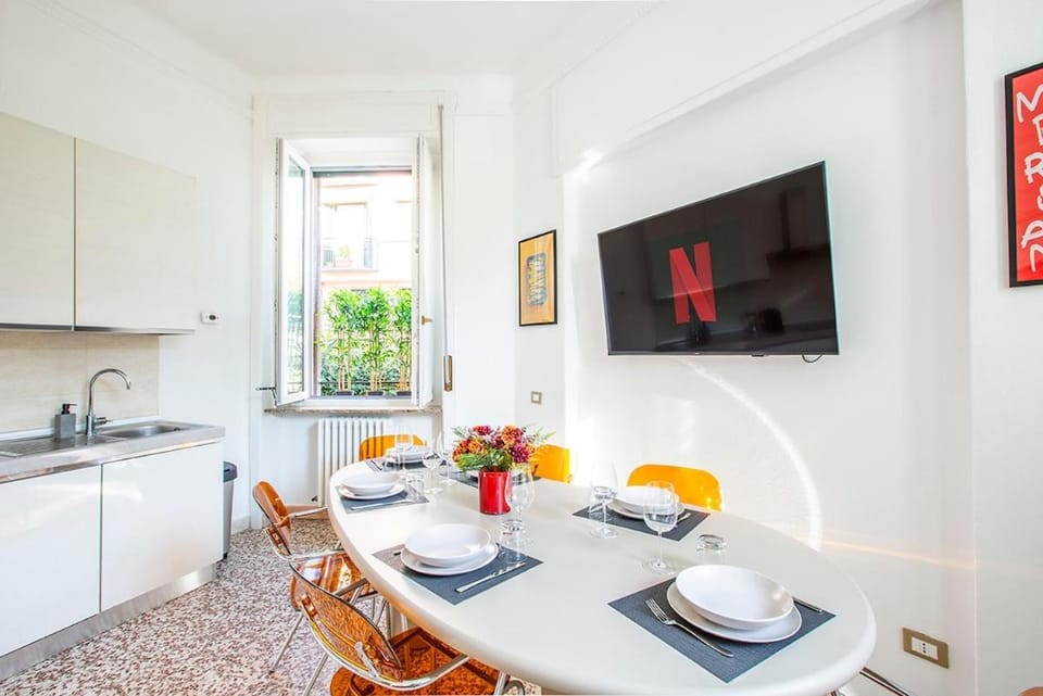 Spacious Near the City Centre,Sleeps 6 Apartment in Province of Lecco