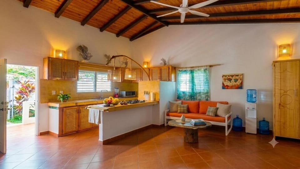 Casa los Mangos Private pool 150 m from the beach House in Las Galeras