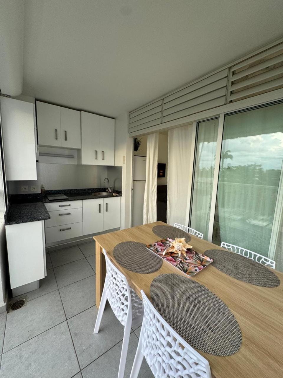 Le Cocon Bleu Apartment in Grande-Terre, Guadeloupe