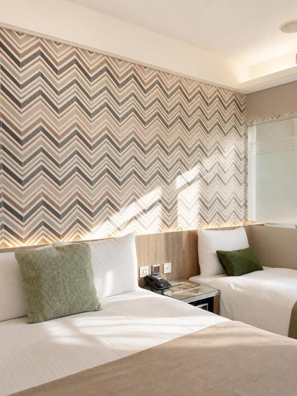 V-one Hotel - Ningxia No. 2 Inn Hotel in Taipei City