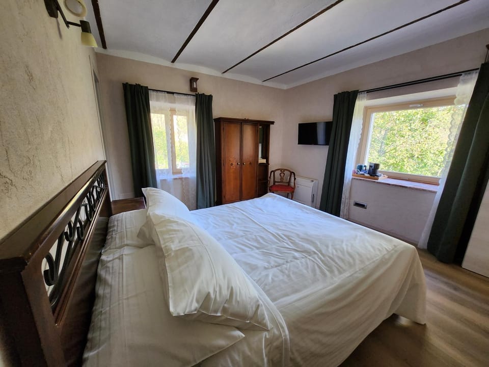 Bed, View (from property/room), Bedroom