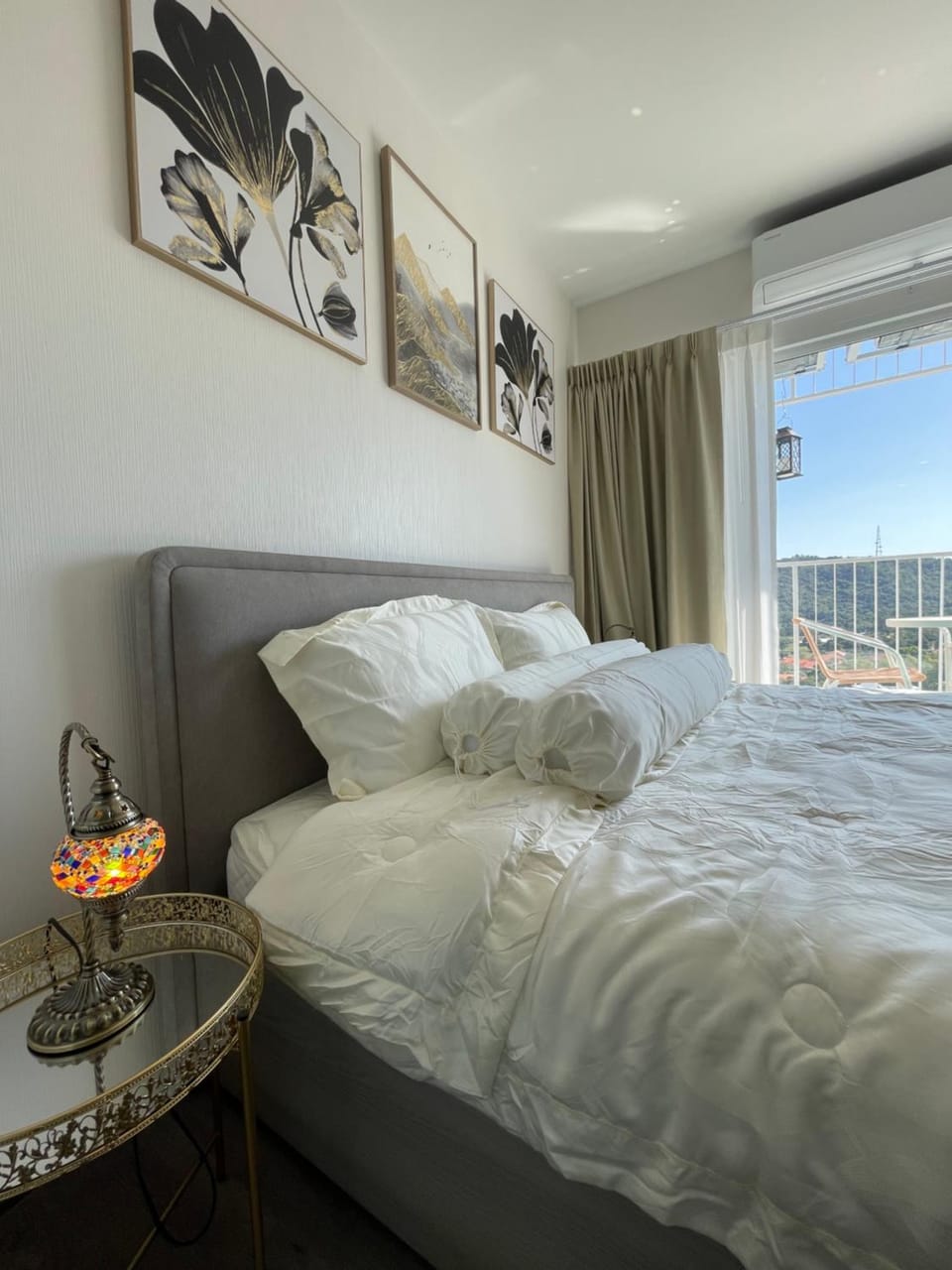 Deluxe One Bedroom Apartment with Sea and Mountain View Apartment in Hua Hin District