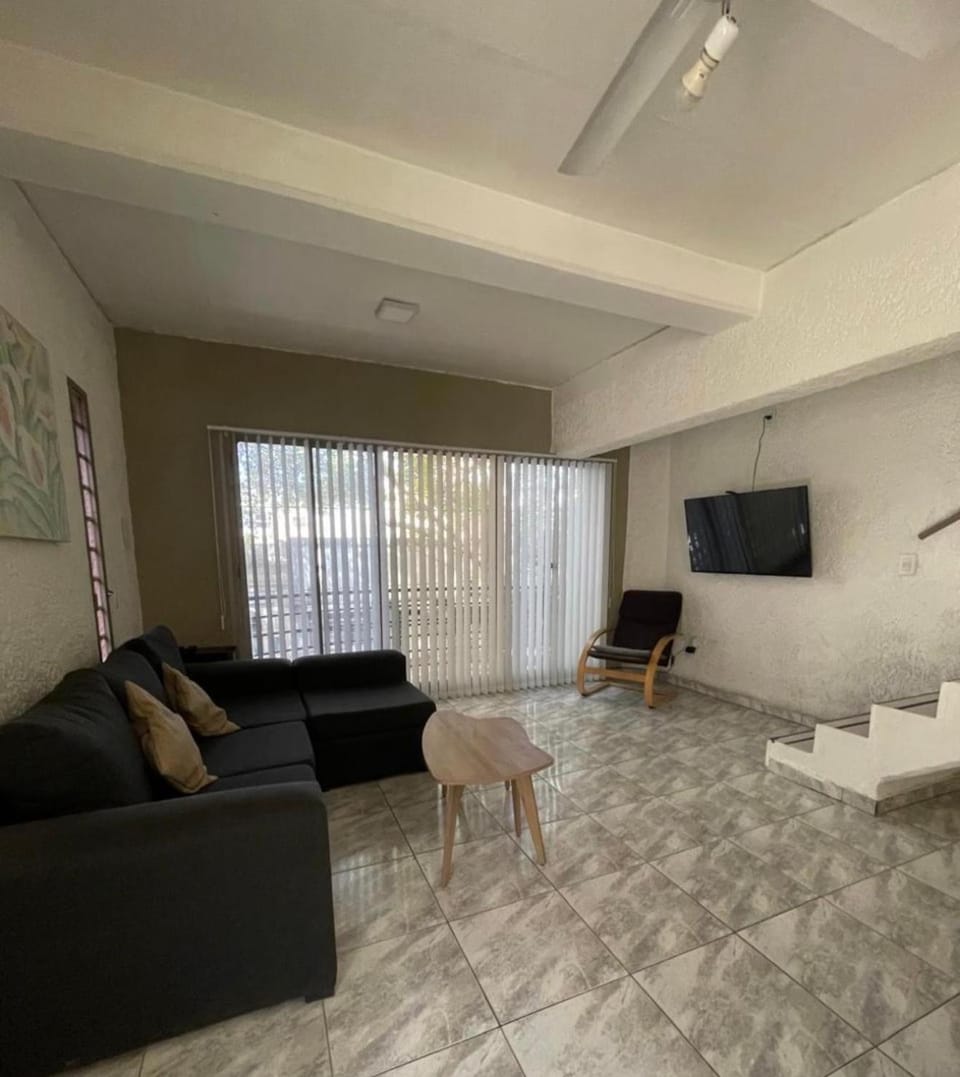 Duplex con terraza y cochera Apartment in Mendoza