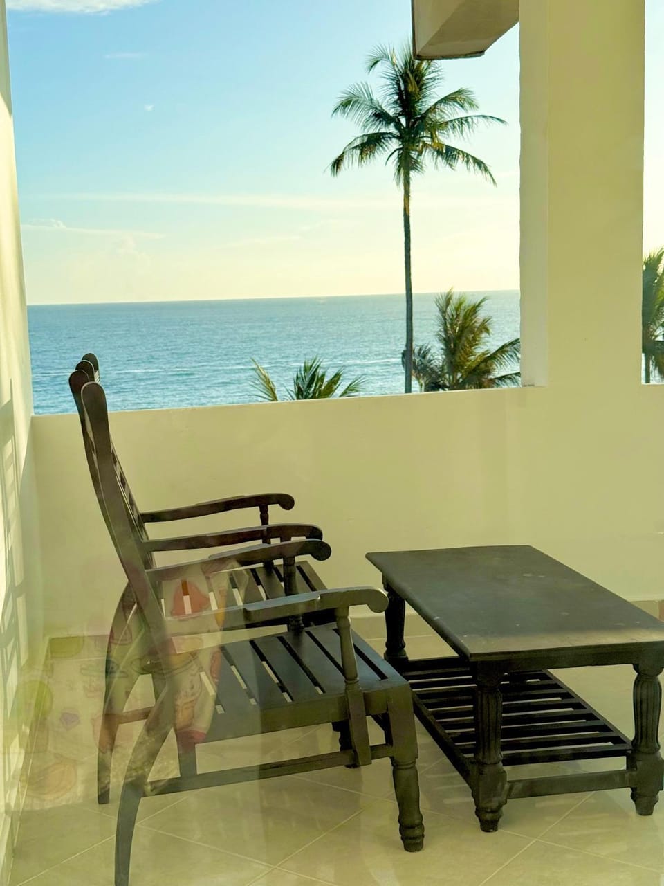 View (from property/room), Balcony/Terrace, Beach