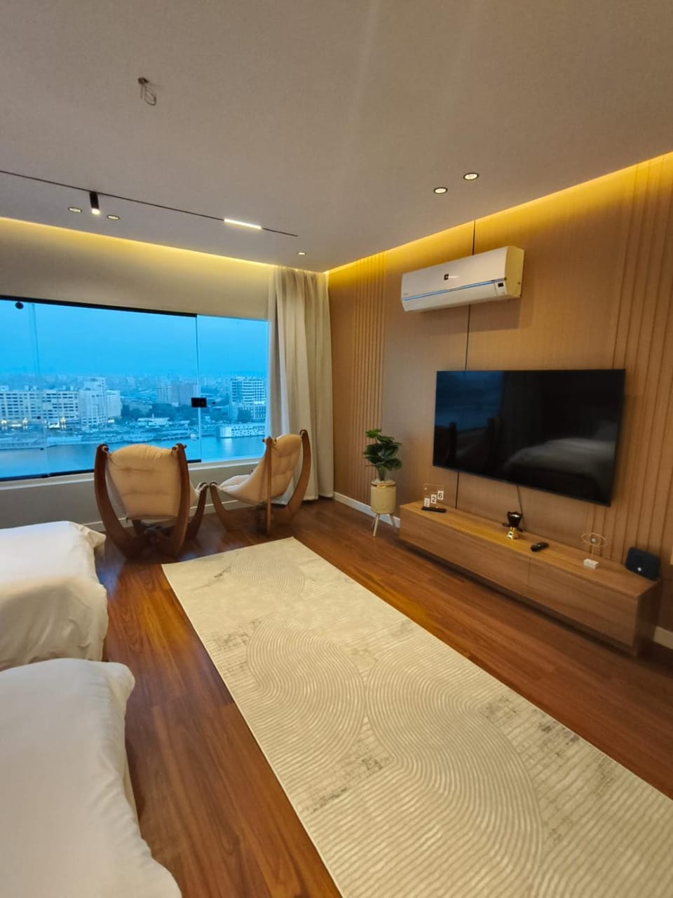 سويت فندقي بإطلاله عالنيل بالزمالك Apartment in Cairo