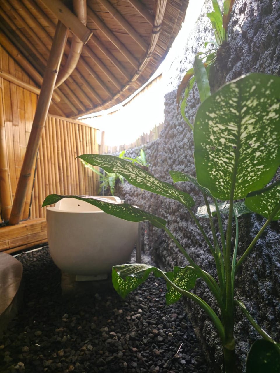 Sunrise Hill Bamboo House-Private Jungle Villa Villa in Selat