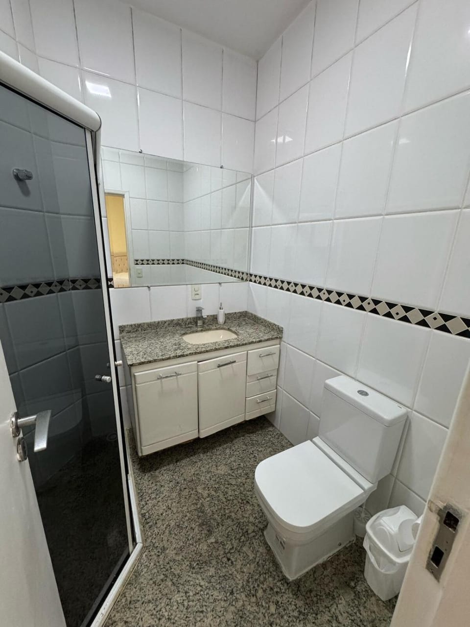 Close to the beach, 5 suites, 20 people or more, pool House in State of São Paulo