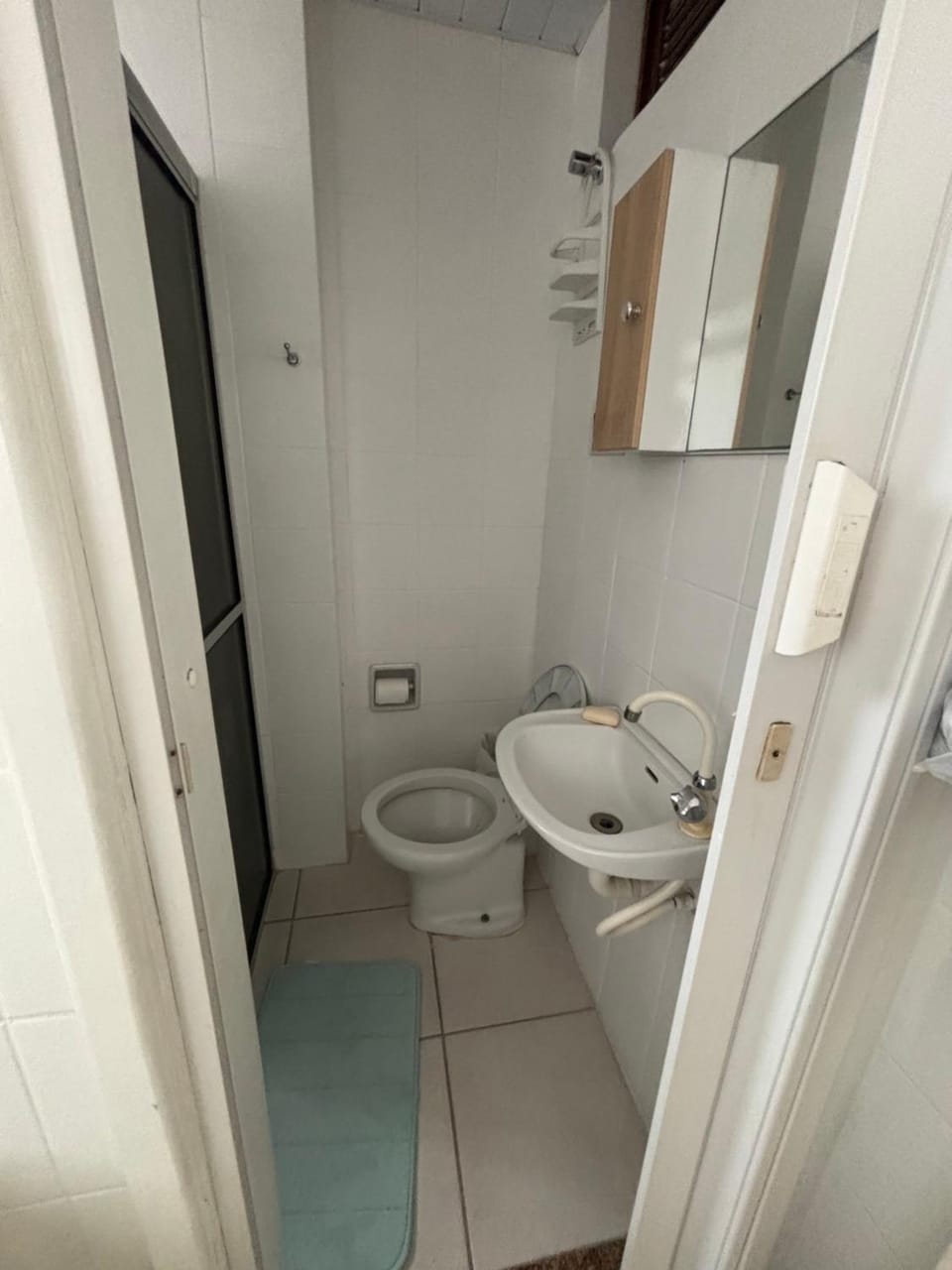 Apartamento grande e confortável a poucos passos da praia central Apartment in Camboriú