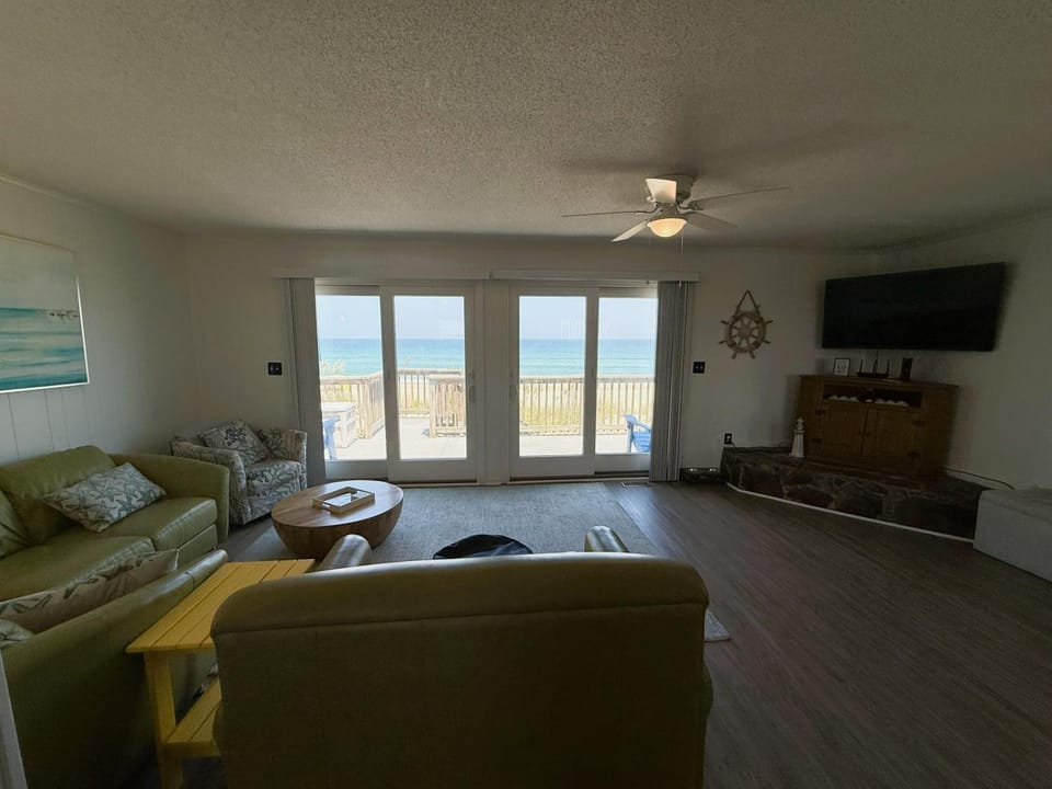 SN8633-The 19th Hole House in Nags Head