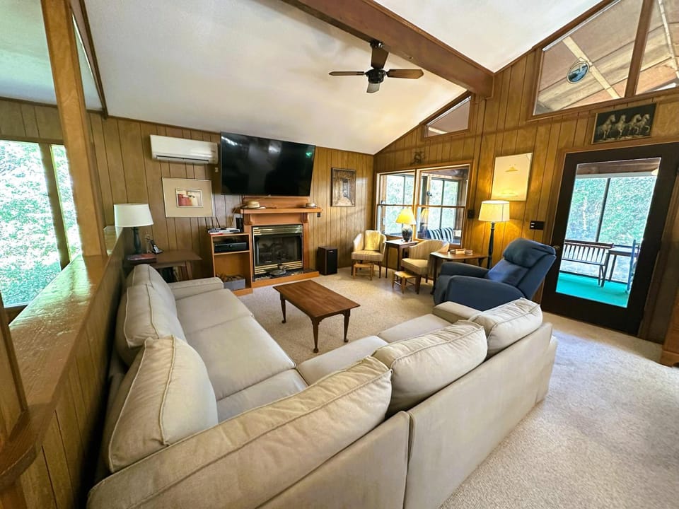 SS303- Duck Hill House in Southern Shores