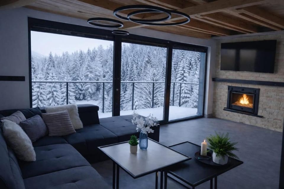 Top Hill Vista Villa in Zlatibor District, Serbia