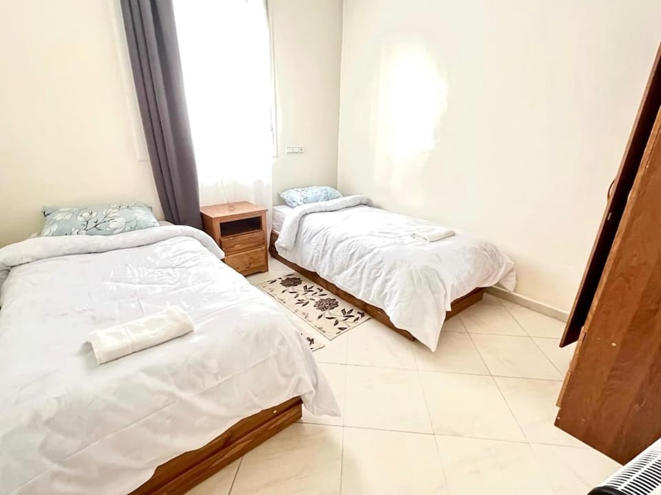 Modern, Central, Fully Equiped, Fast Wifi, AC Apartment in Agadir