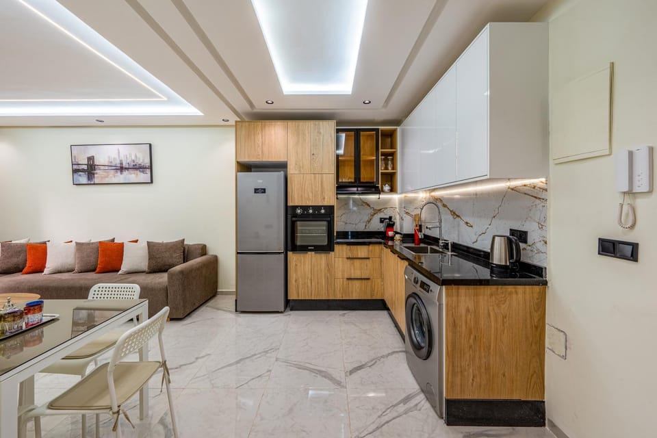 Kitchen or kitchenette, Dining area, dishwasher, stove, toaster