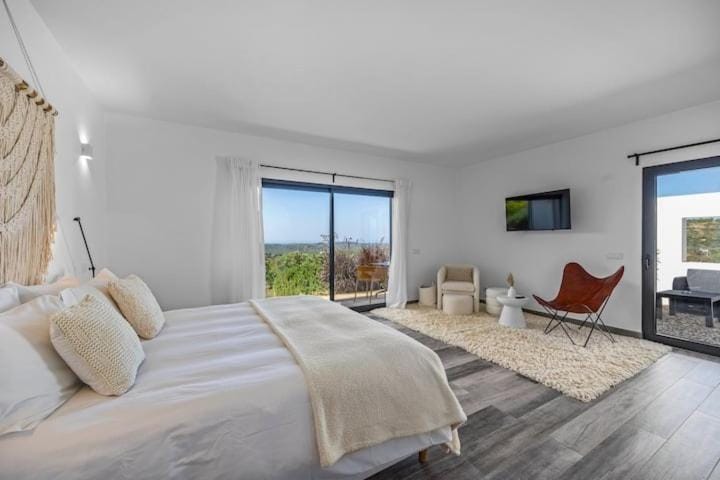 Amazing Views Villa Farm Stay in Loulé