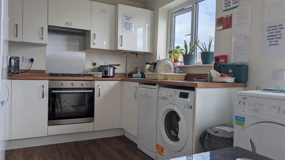 NG Property Vacation rental in Paisley