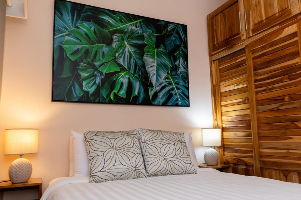 Bed, Decorative detail, Bedroom, wardrobe