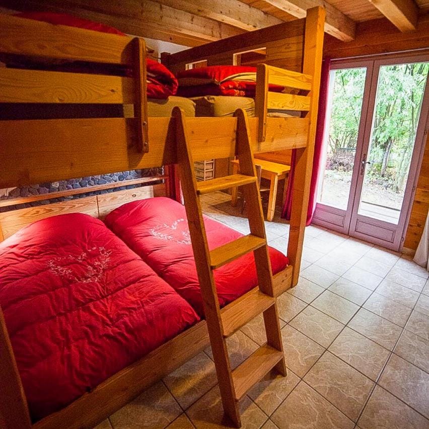 Bed, Photo of the whole room, Bedroom, bunk bed