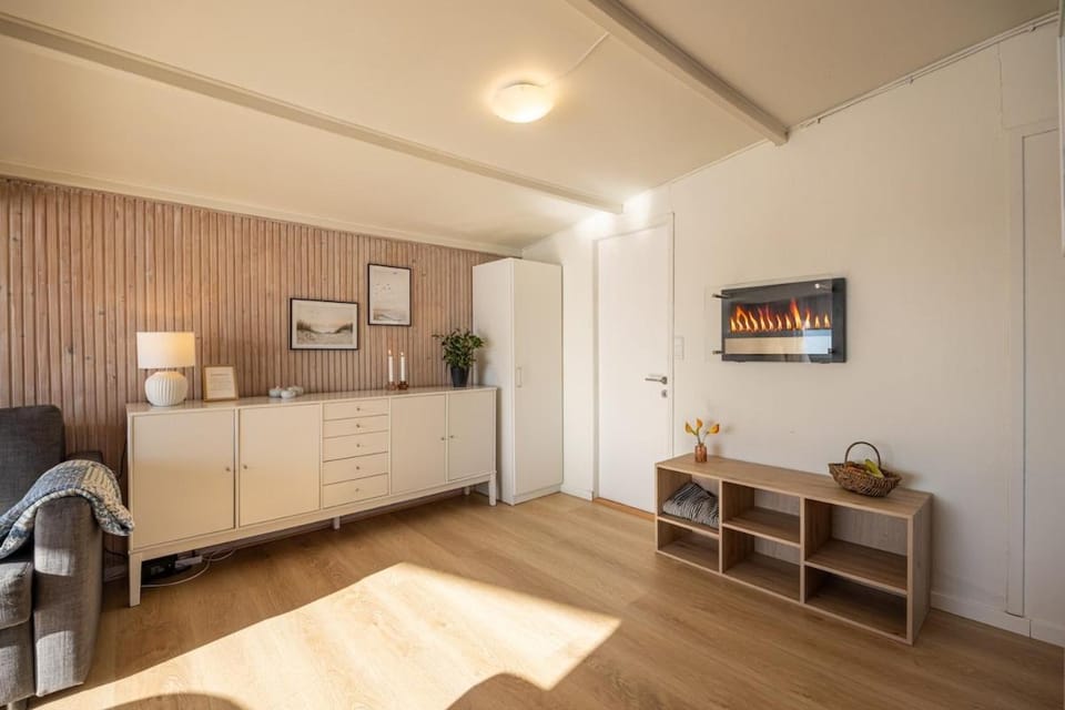 Newly renovated spa cottage 300 m from the North Sea House in Hvide Sande