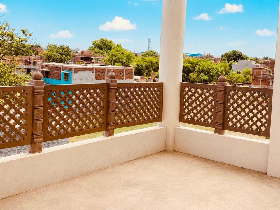 View (from property/room), Balcony/Terrace