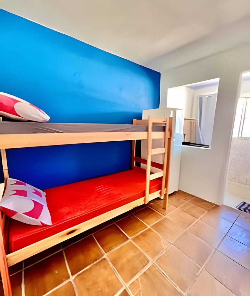 bunk bed