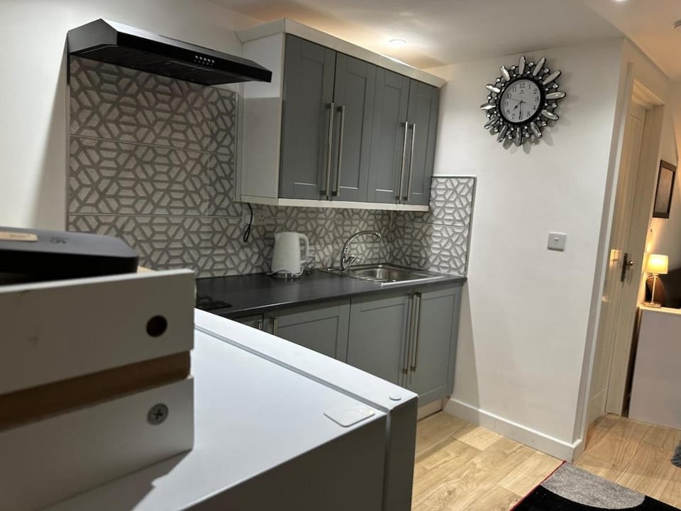 A Cosy and Luxurious Studioflat Apartment in Romford