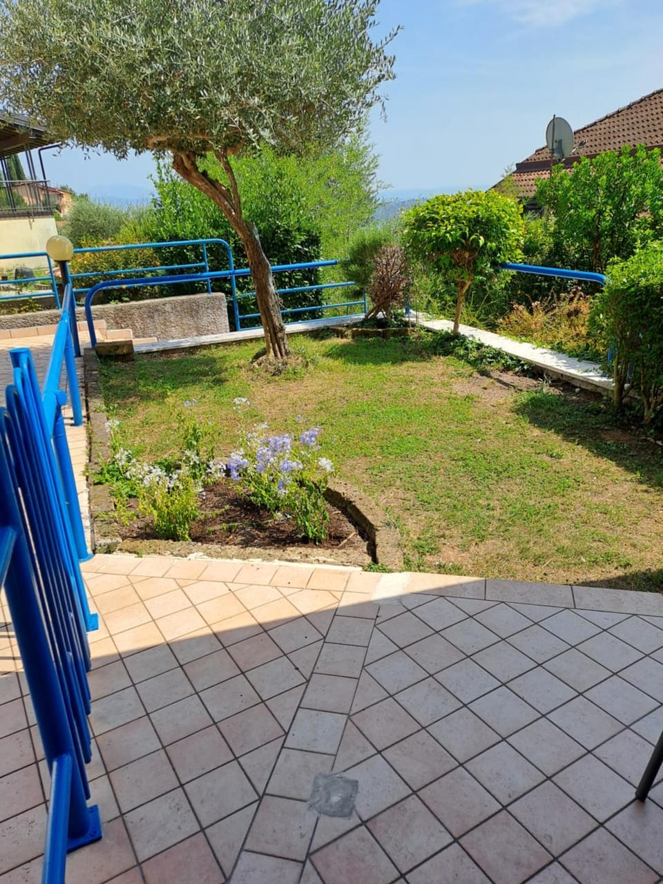 Garden, Garden view