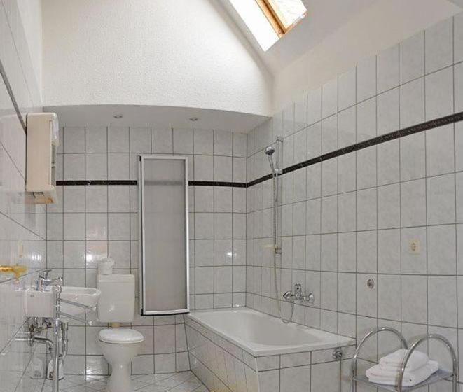 Pension am Park Bed and Breakfast in Thuringia, Germany
