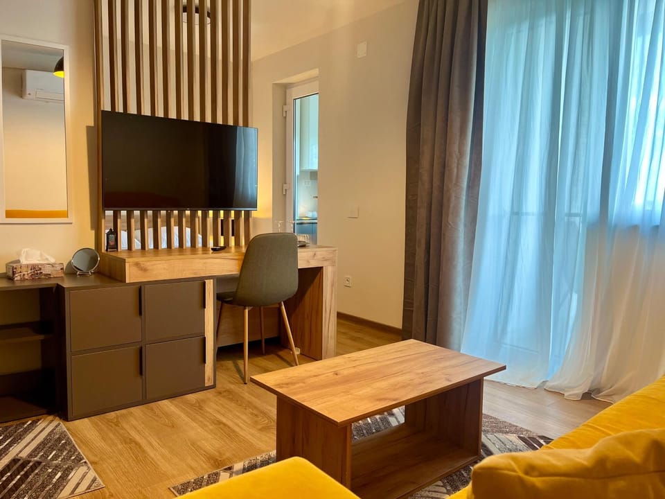 TV and multimedia, Seating area