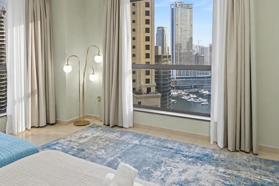 Luxury 2BR l High Floor l Marina View l JBR Apartment in Dubai