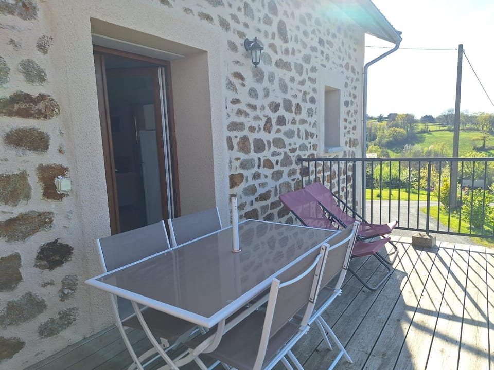 Balcony/Terrace, Dining area
