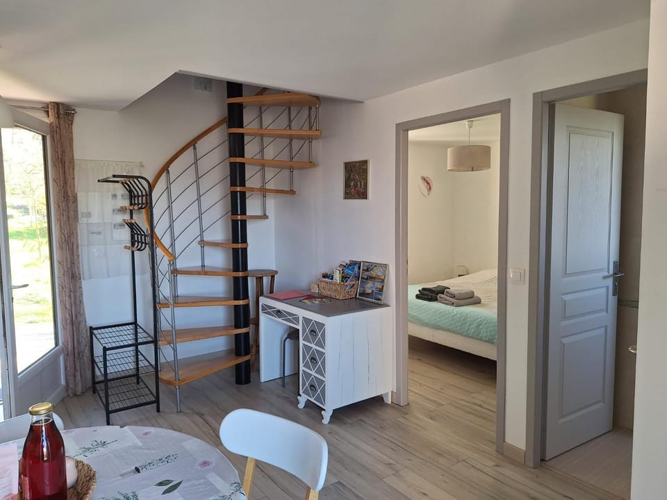 pet friendly, storage