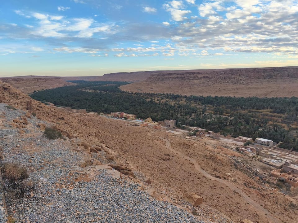 Nearby landmark, Natural landscape